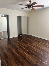 Building Photo - 1715 Ivey Pointe Ct