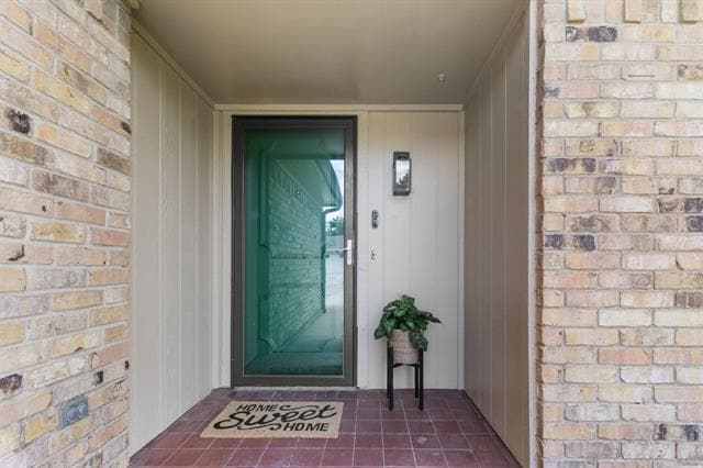 Building Photo - 414 Hallmark Dr