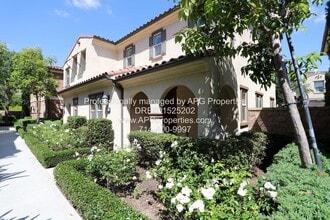 Building Photo - 47 Wild Trails