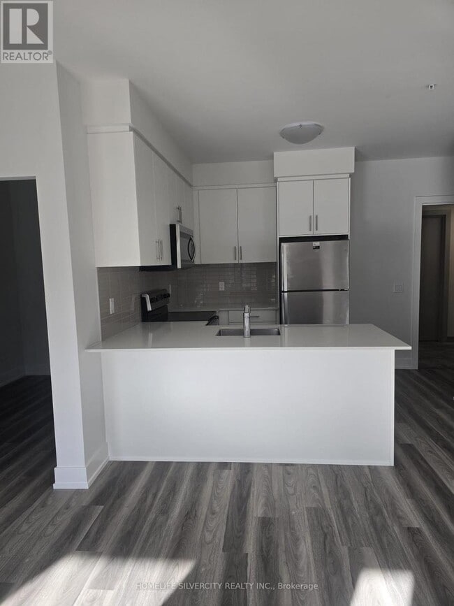 Building Photo - 1100 Lackner Pl