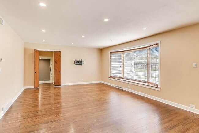 Foto del edificio - 1422 Dorothy Dr