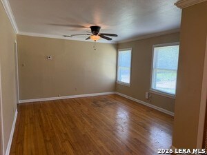 Foto del edificio - 443 Irvington Dr