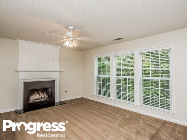 Building Photo - 458 Darter Dr NW