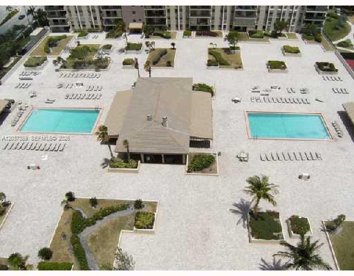Building Photo - 1201 S Ocean Dr