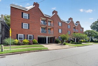 Building Photo - 1040 Spotswood Ave