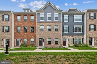 Building Photo - 6619 Darter Wy