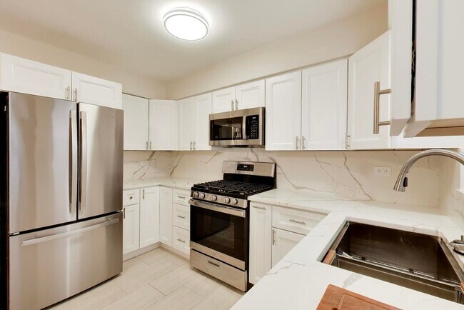 Foto del edificio - 8212 W Walsh Ln