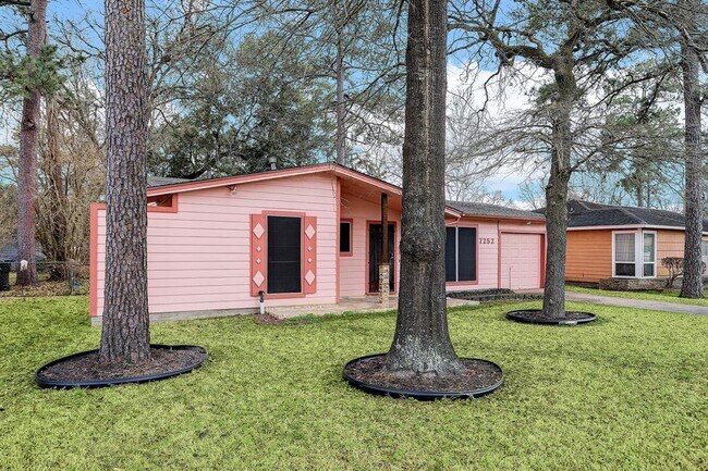 Foto del edificio - 7252 Parker Rd