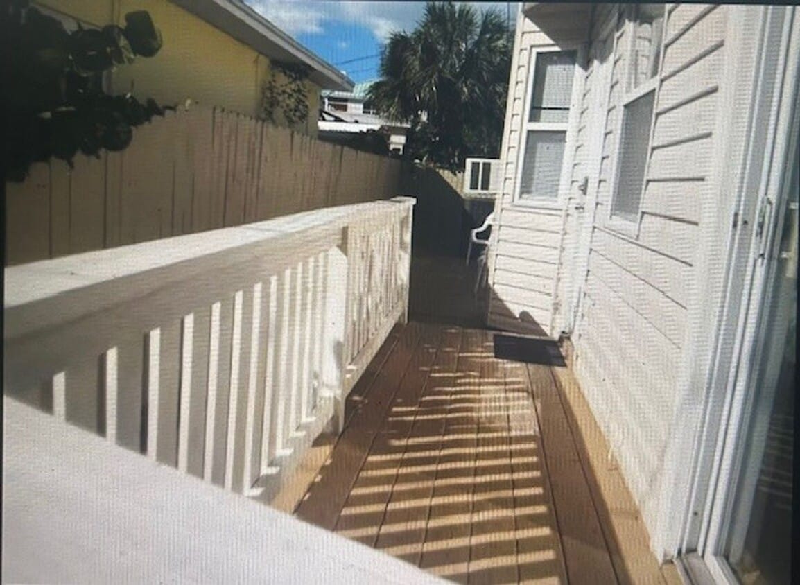 Primary Photo - Quaint 1/1 within walking distance to the ...