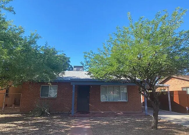 Foto del edificio - 2 Bedroom House with All Appliances and La...