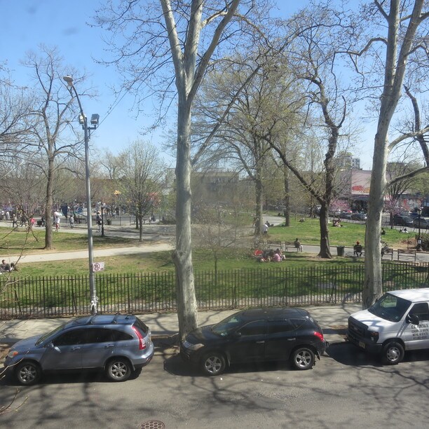 Fotografía del edificio - 131 Starr St