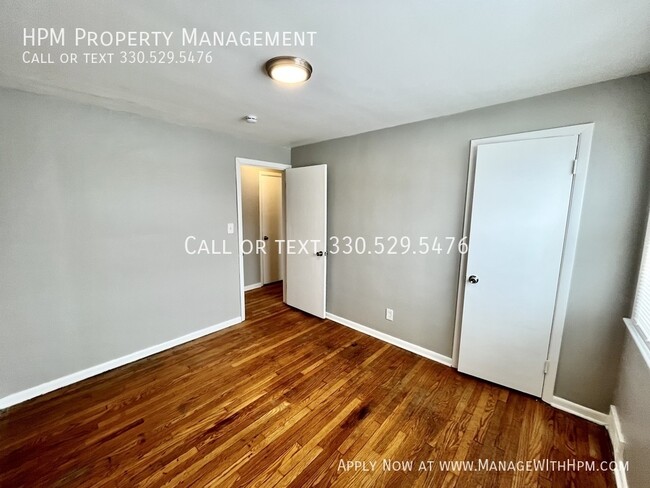 Foto del edificio - Remodeled one-bedroom apartment. First mon...