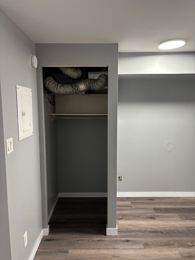 Photo du bâtiment - 250 Furby St