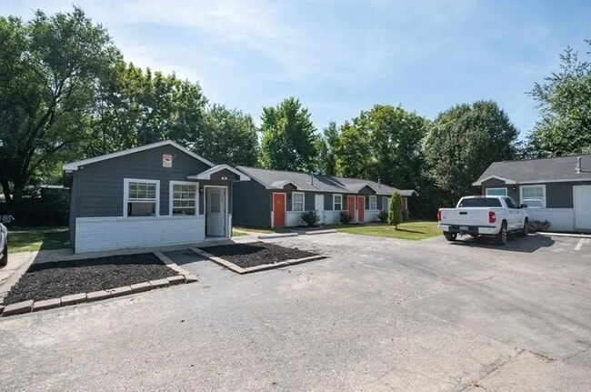 Foto del edificio - 413 Ewalt Ave