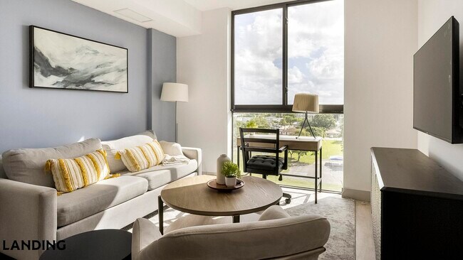 Foto del edificio - 1155 NE 126th St