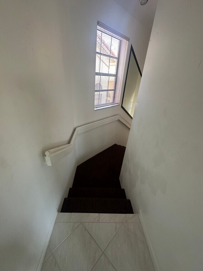 Foto del edificio - 5179 Europa Dr