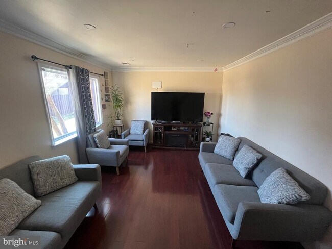 Foto del edificio - 8411 Del Norte Ct