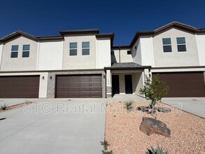 Building Photo - 1036 S 4380 W
