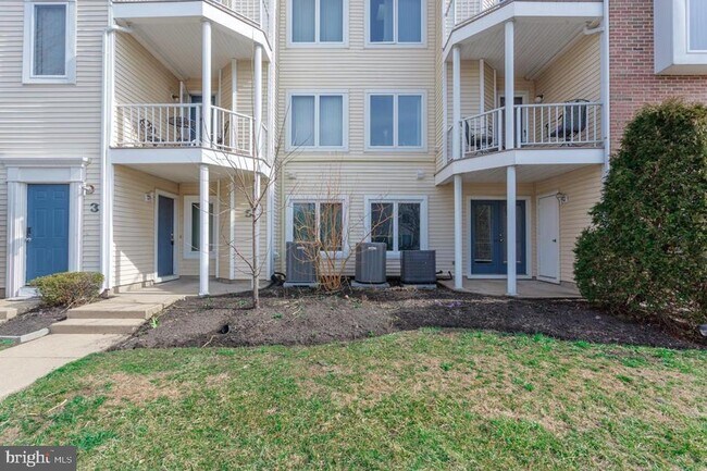 Foto del edificio - 5 Michele Ct