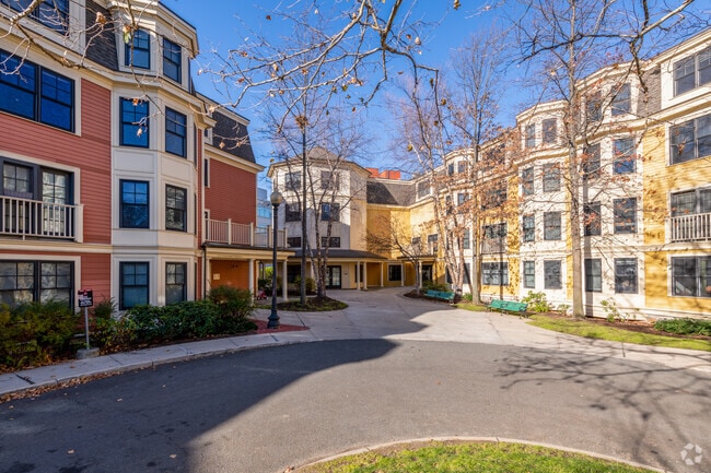 Pleasant Street Condominiums