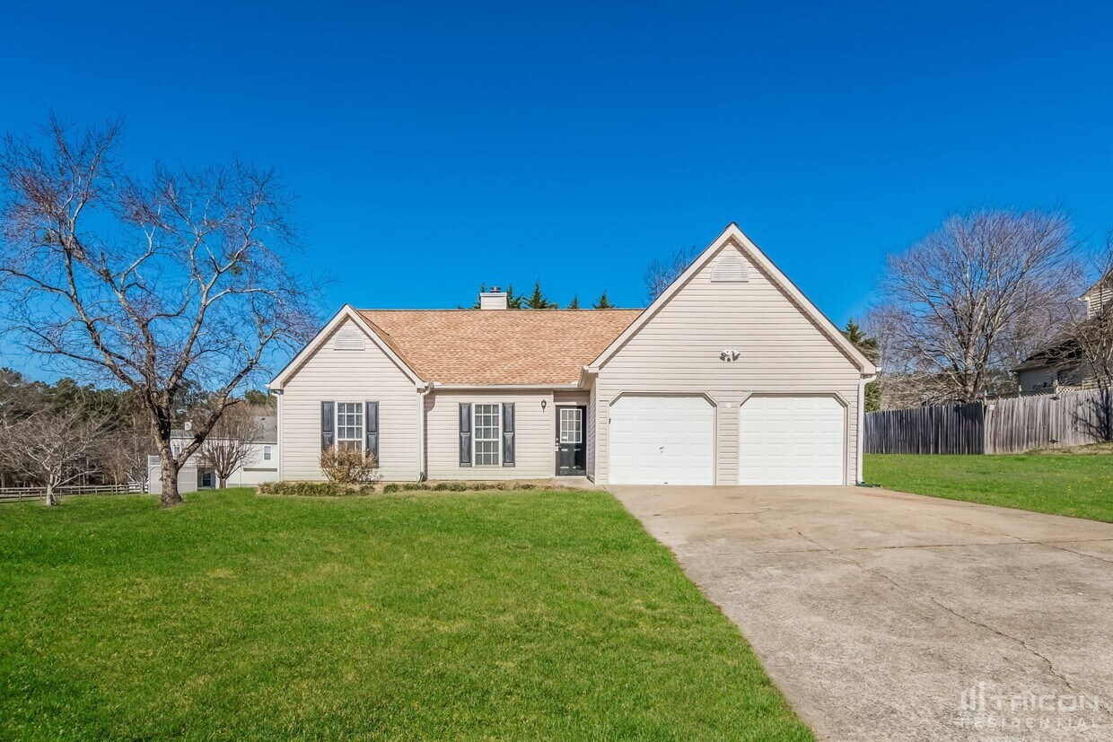 Foto principal - 1320 Paddocks Way Powder Springs GA