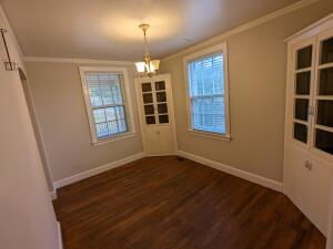 Building Photo - 2324 Woodbine Rd