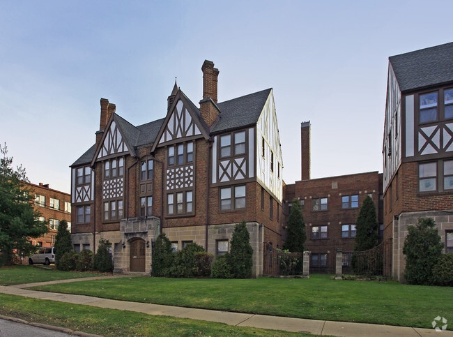 Building Photo - Barclay Apartments