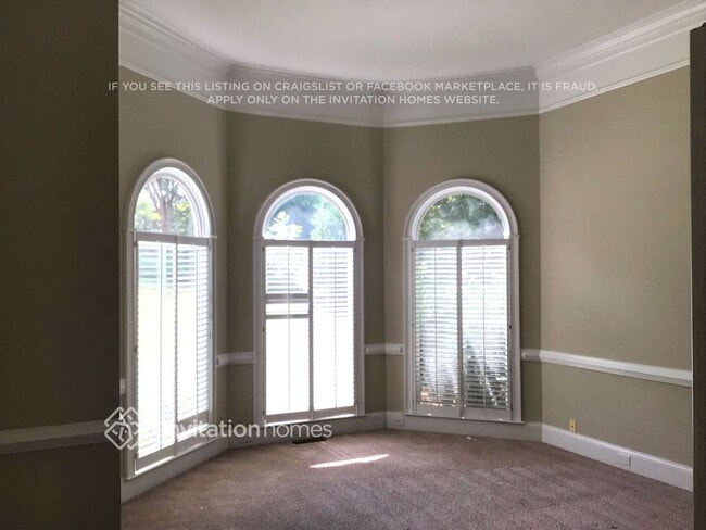 Building Photo - 841 Cramac Dr