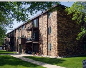 Primary Photo - Riverside Apartments