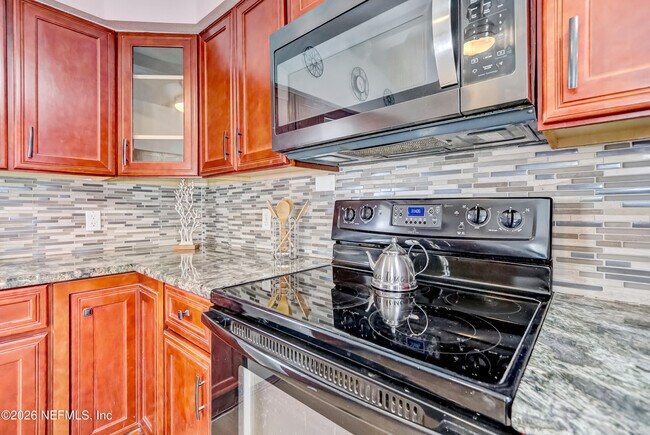 Foto del edificio - 11321 Deep Ln