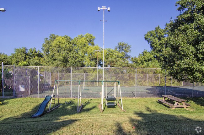 Columbia Garden Apartments - Columbia, TN | Apartments.com