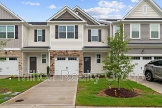 Building Photo - 71 Village Edge Dr
