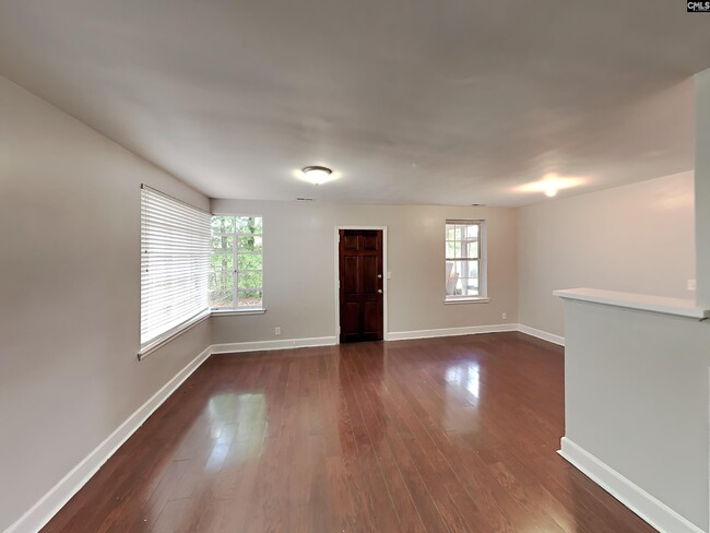 Building Photo - 1744 Westminster Dr