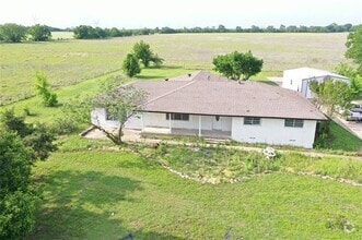 Building Photo - 6980 W Farm to Market 455