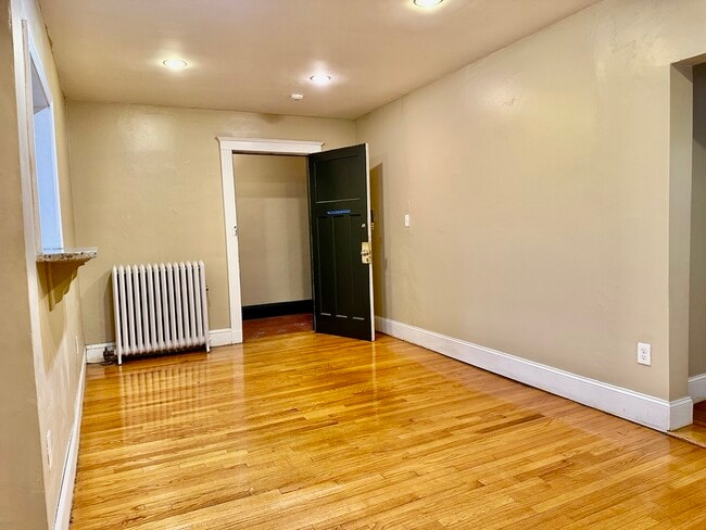 Foto del edificio - 74 Egmont St