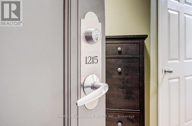 Photo du bâtiment - 155 Beecroft Rd