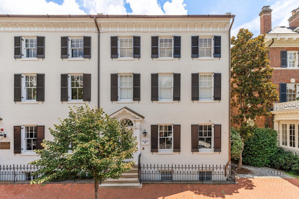 Photo - 1305 30th St NW (Washington, DC)