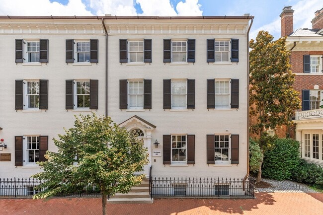 Photo - 1305 30th St NW Townhome
