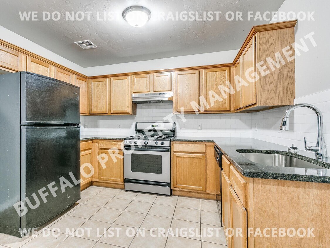 Primary Photo - 924 NW 109th St