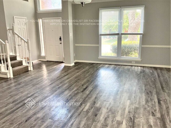 Foto del edificio - 1204 Taylor Ln