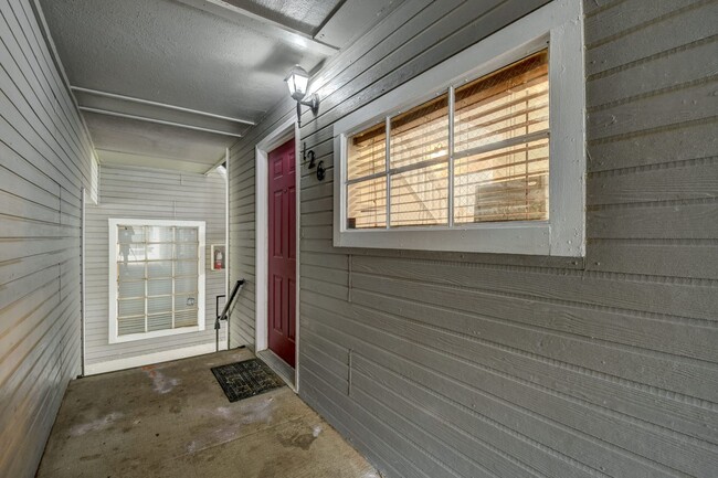 Building Photo - 4480 S Pitkin St