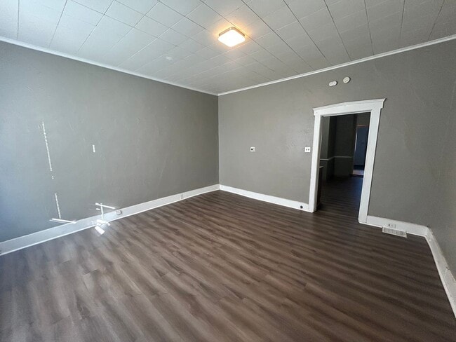 Building Photo - 813-815 S. 14th