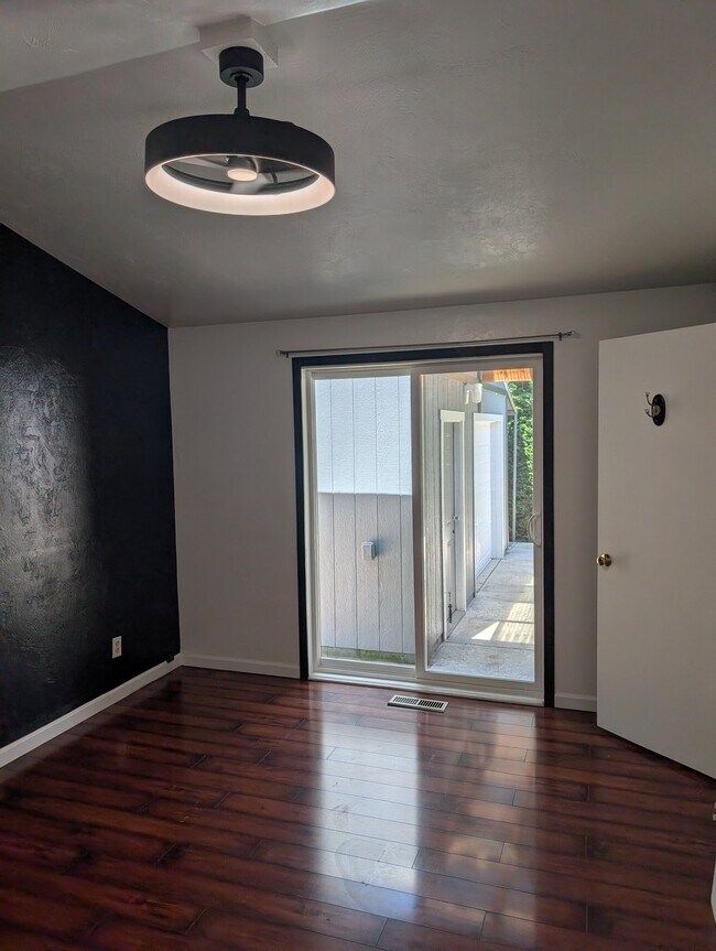 Foto del edificio - 490 67th St
