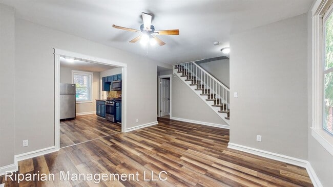 Building Photo - 4 br, 2.5 bath House - 3609 Elmley Ave