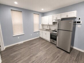Building Photo - 4240 W Girard Ave