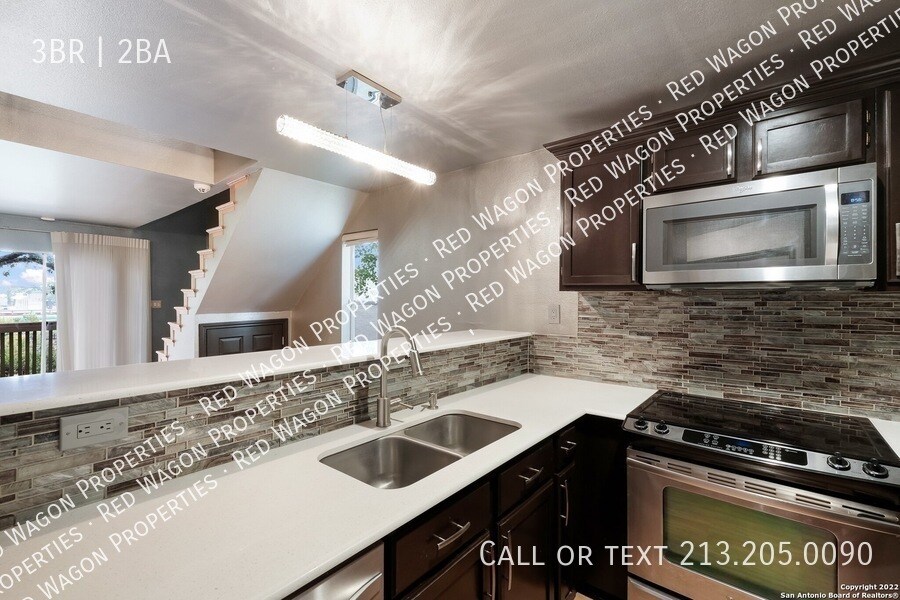 Foto principal - 4107 Medical Dr