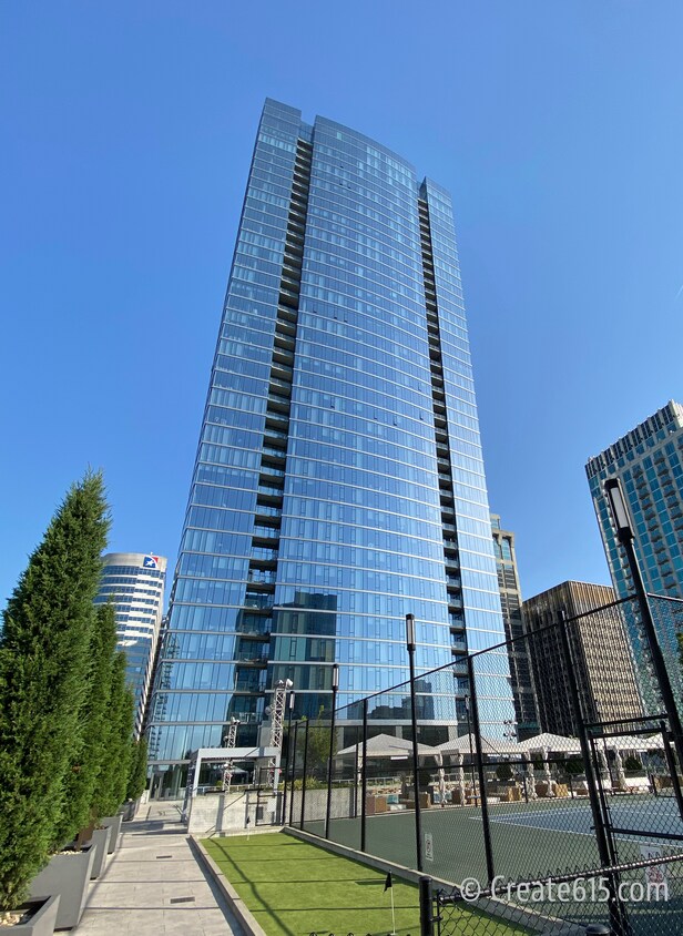 The prestigious 505 High Rise - 45 stories in the center of Nashville - 515 Church St