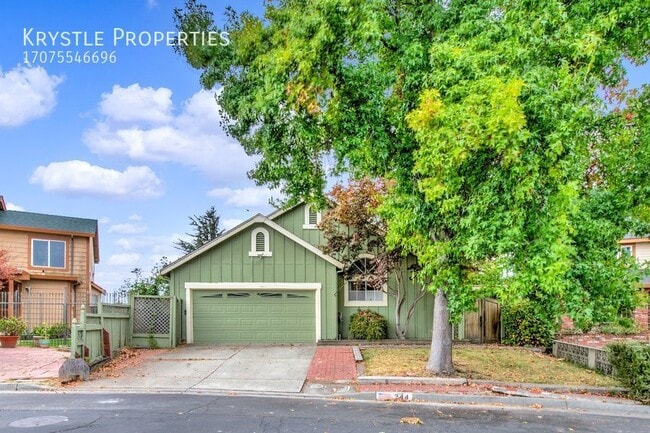 Building Photo - 244 Seawind Dr