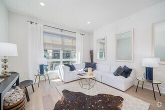 Building Photo - 418 Palisade Ave