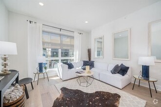 Building Photo - 418 Palisade Ave